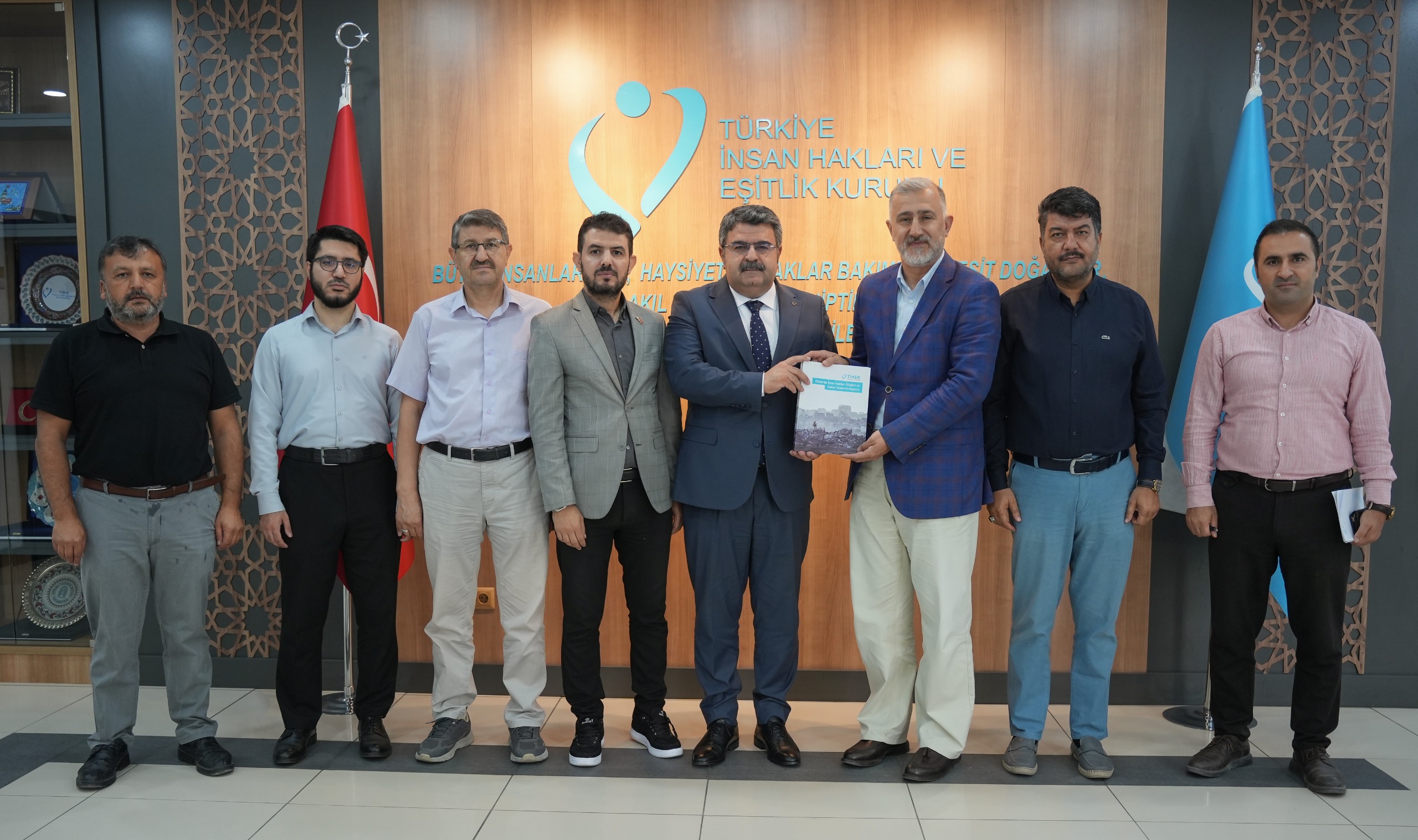 Ankara Filistin Dayanışma Platformu’ndan Türkiye İnsan Hakları ve Eşitlik Kurumuna Ziyaret