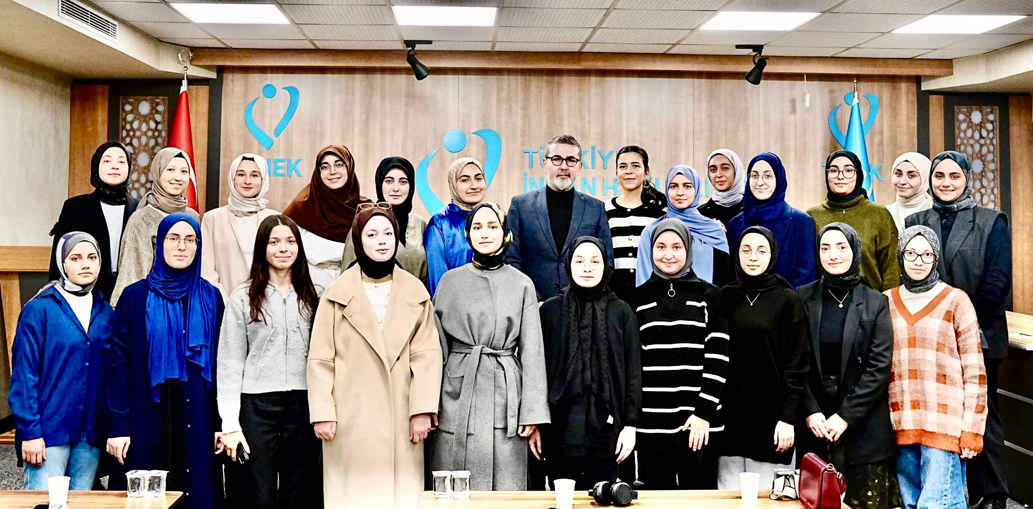 Başkanımız Ankara Üniversitesi Hukuk Fakültesi Öğrencileriyle Bir Araya Geldi