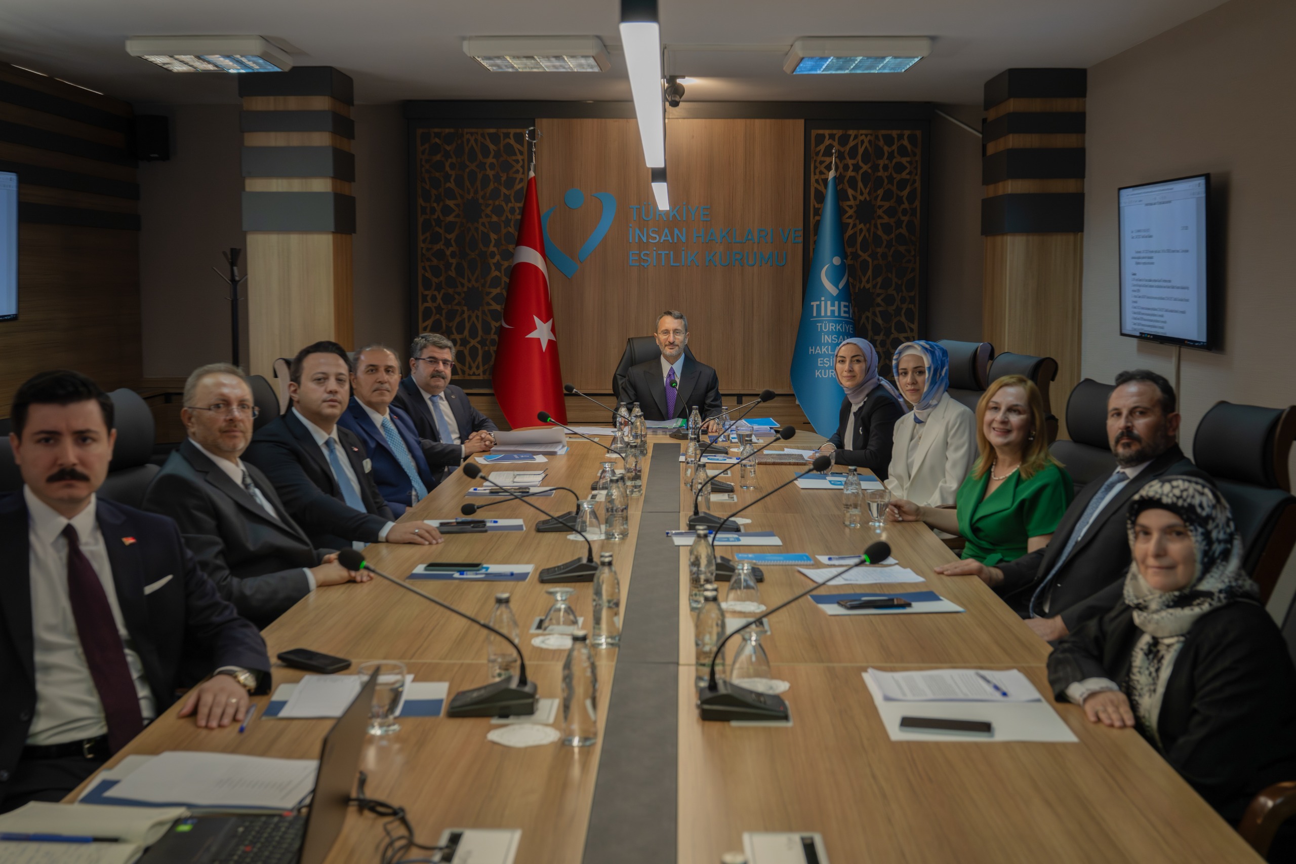 TİHEK'in yeni dönemdeki ilk kurul toplantısı Fahrettin Altun başkanlığında gerçekleştirildi