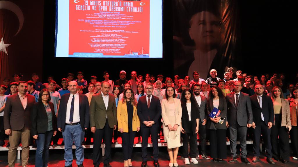 19 Mayıs Atatürk'ü Anma, Gençlik ve Spor Bayramı Etkinliğine Katılım Sağlandı