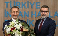 Türkiye İnsan Hakları ve Eşitlik Kurumu (TİHEK) Başkanlığına atanan Prof. Dr. Fahrettin Altun, görevi Prof. Dr. Muharrem Kılıç'tan devraldı.